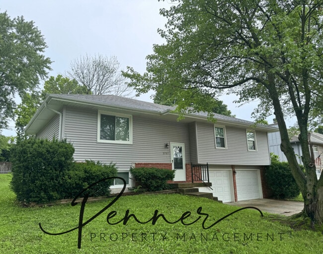 Building Photo - 2707 S Coachman Dr Rental