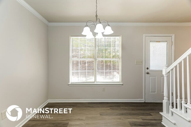 Photo - 232 Meriweather Ln