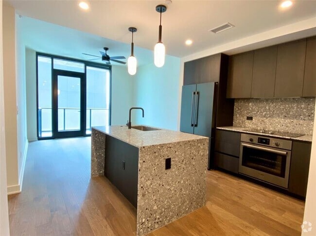 Building Photo - 84 East Ave Unit 1507 Rental