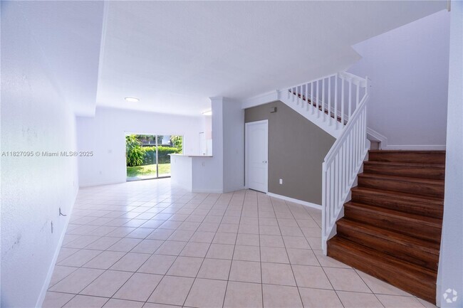 Building Photo - 8900 W Flagler St Rental