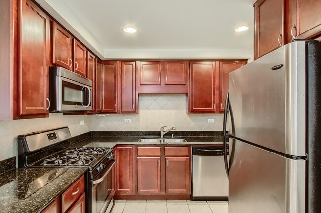 Photo - 32 Elgin Ave Unit A2