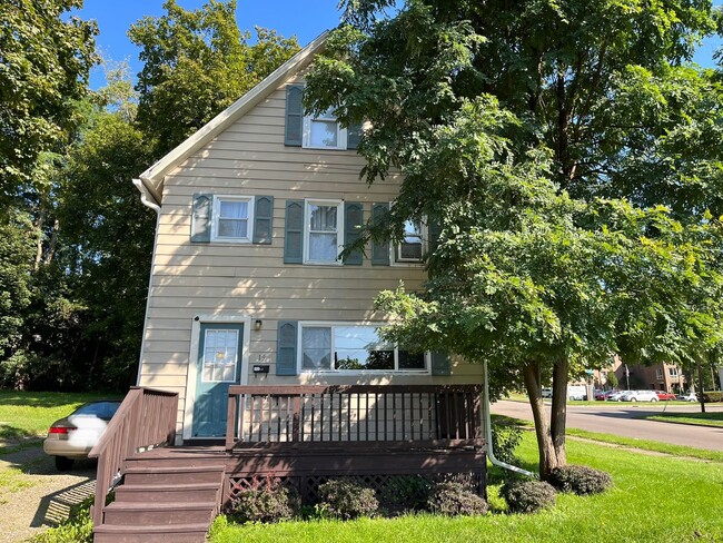 Photo - 19 Bradley St Unit 3rd floor