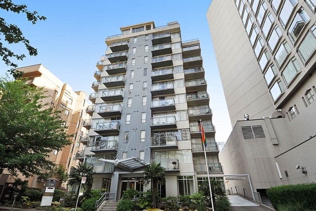 Building Photo - Somerset