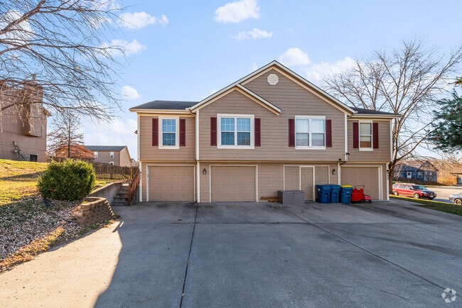 Building Photo - 937 Goldfinch Ln Rental