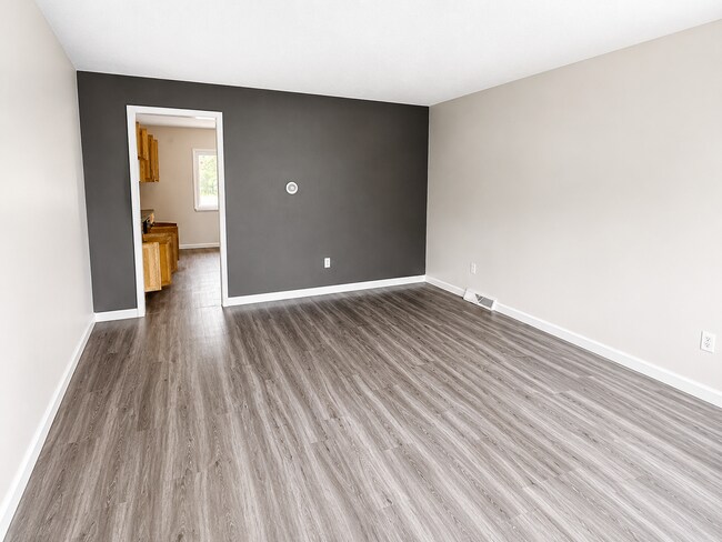 Photo - Beautifully Renovated 4BR Retreat with Spacious Yard in North Columbus
