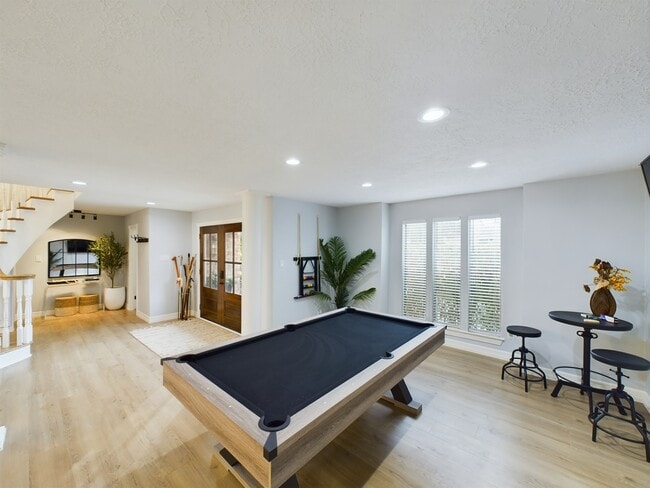 Photo - 7702 Antoine Dr