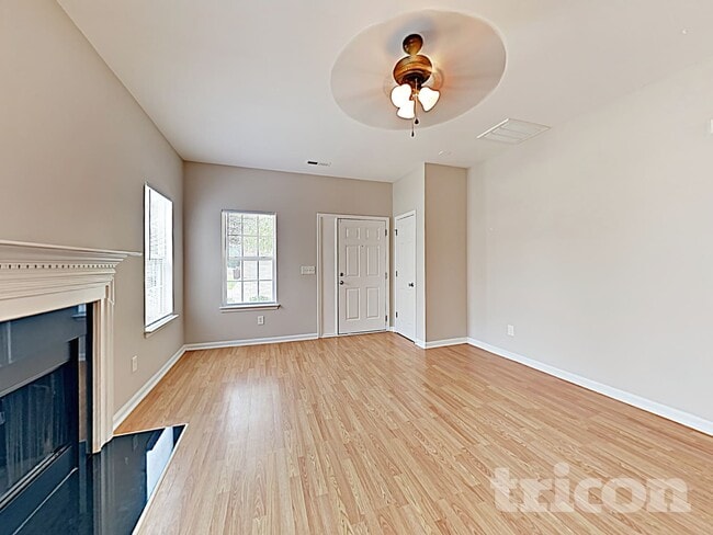Photo - 2303 Cilantro Way