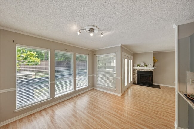 Photo - 3311 Golden Trails Dr Unidad 505