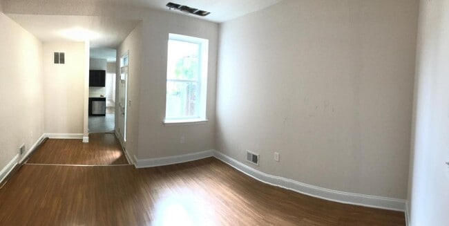 Photo - 2025 E Lombard St Unit 1