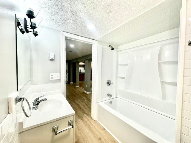 Full Bath