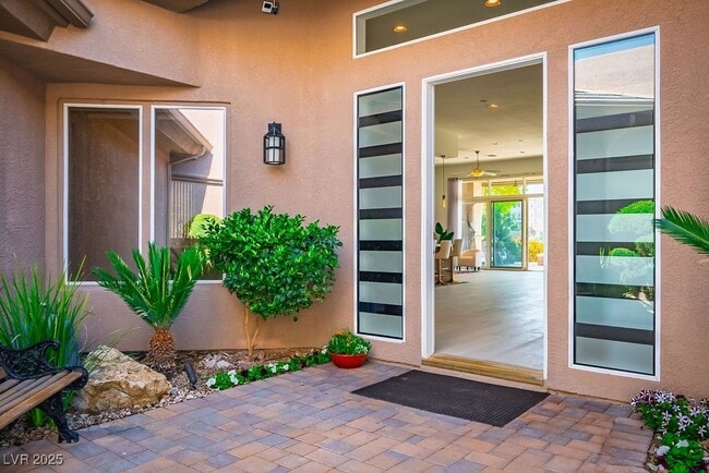 Building Photo - 9233 Canyon Mesa Dr Rental