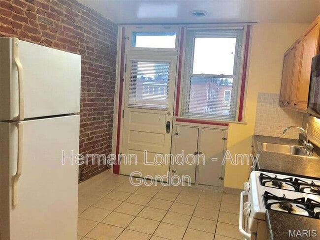 Photo - 3918 Flad Ave Unit 2W