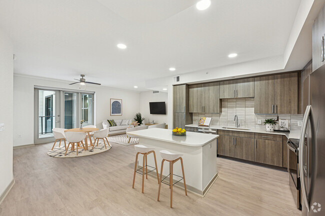 Building Photo - The CenterPointe Rental