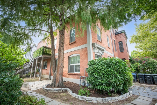 Building Photo - 1500 10th St NW Unit 1 Rental