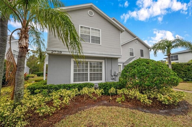 Photo - 2739 Enterprise Rd E