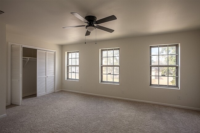 Photo - 6317 Ivanhoe Ln