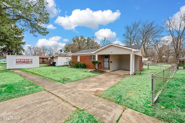 Photo - 308 Oregon Ave