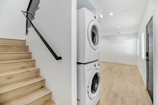 5624 Raber St Unit 5624