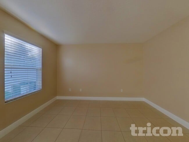 Photo - 5441 Talbot Blvd