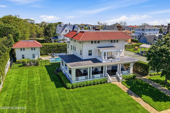 125 Cedar Ave