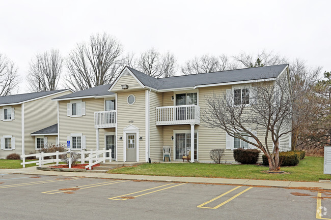 Building Photo - Gateway Apartments