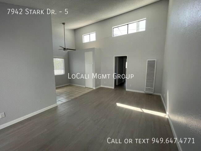 Photo - 7942 Stark Drive Unidad 5