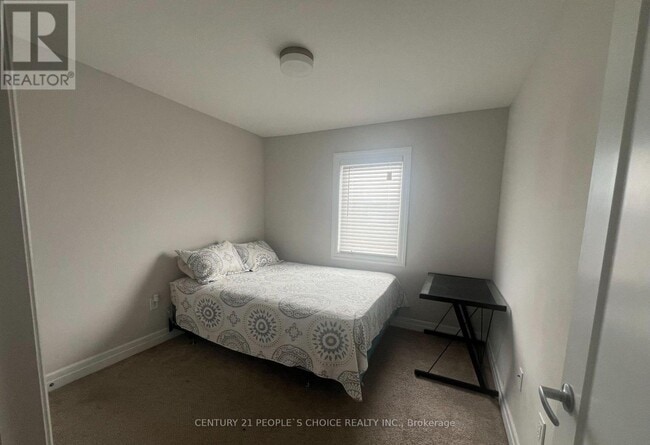 Photo - 66 Munch Ave