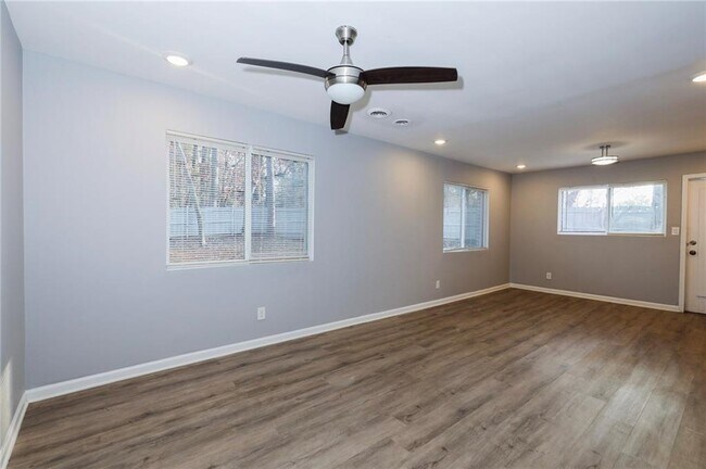 Photo - 1277 Goodwin Rd NE Unit 1273