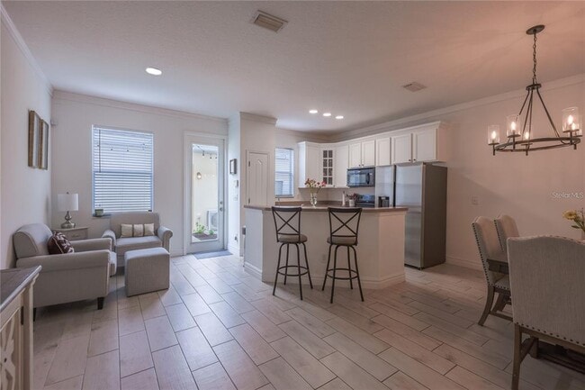 Photo - 14128 Avenue of the Groves