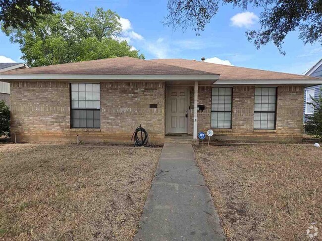 Building Photo - 3312 Garfield St Rental