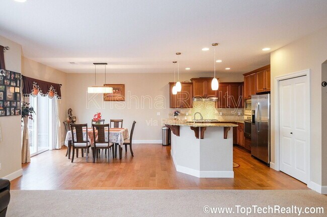 Photo - 15963 NW Linder St