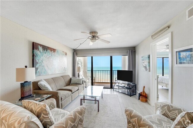 Building Photo - 10310 S Ocean Dr Unit 505 Rental
