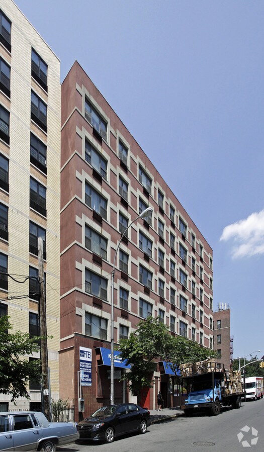 1791 Walton Ave - 1791 Walton Ave