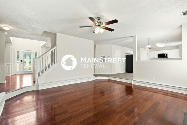 4 Bedroom Pet-Friendly Home in ELLENWOOD, GA with Main Street Renewal