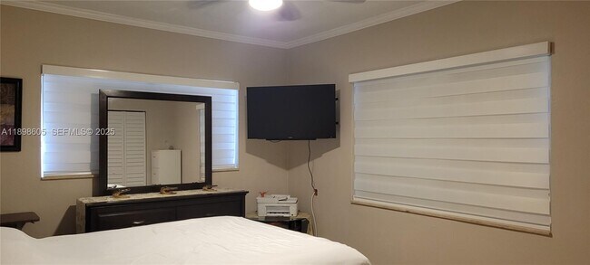 Photo - 6021 SW 62nd Pl