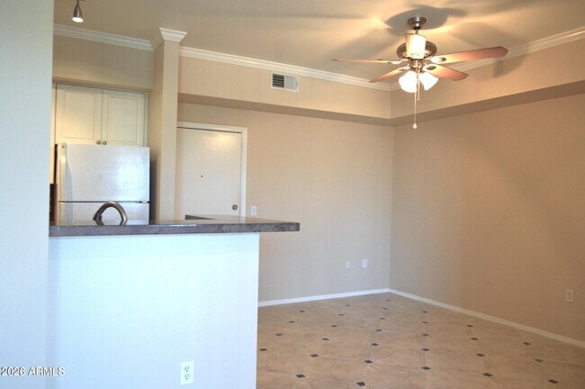 Photo - 1701 E Colter St Unit 454