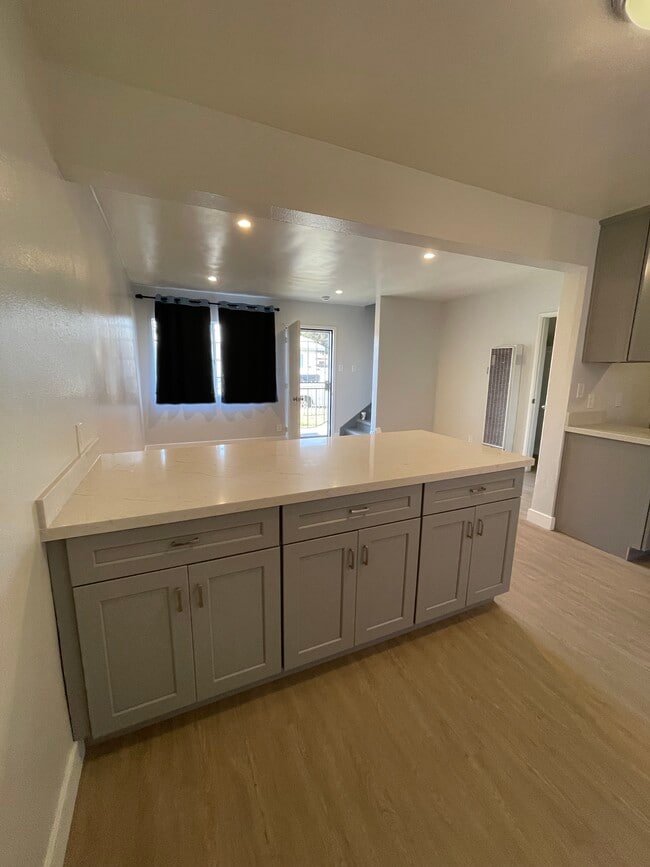 Photo - 9510 Wall St Unit 1