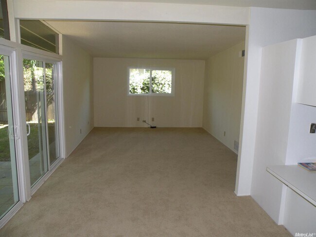 Photo - Central Davis!