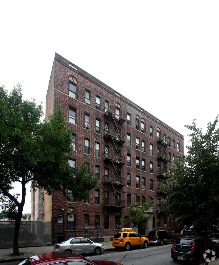 Photo - Ambassador Apartments