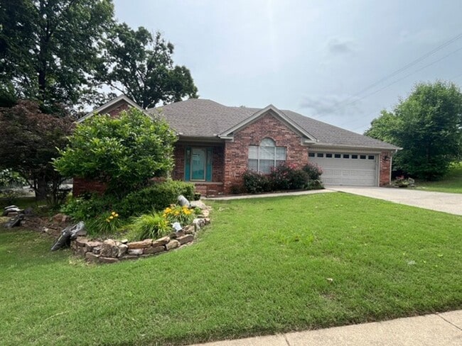 Photo - Beautiful 4 Bedroom 2 and a Half Bathroom in the Heart of Sherwood, AR