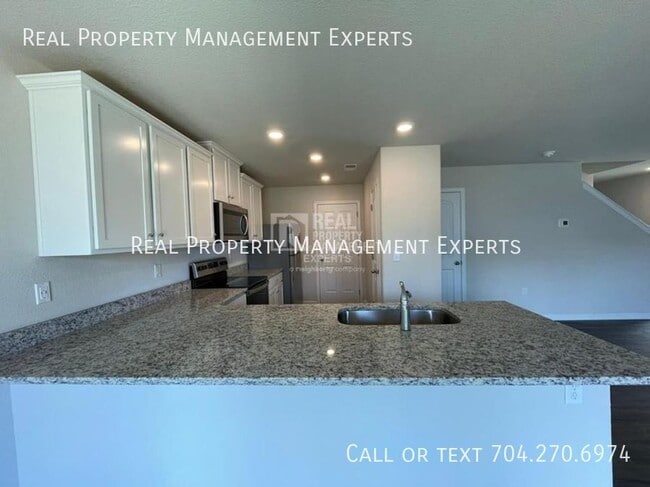 Photo - 8104 Derby Wood Ln