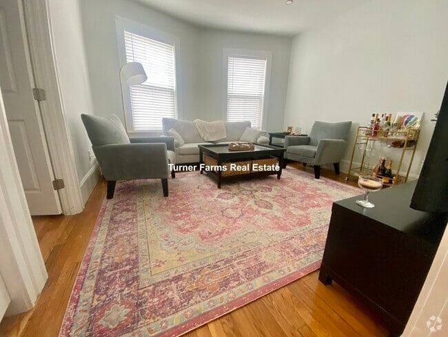 Building Photo - 79 Sydney St Unit 1 Rental