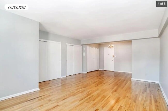 Photo - 1420 York Ave