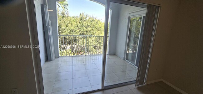 Photo - 2600 S University Dr Unit 325