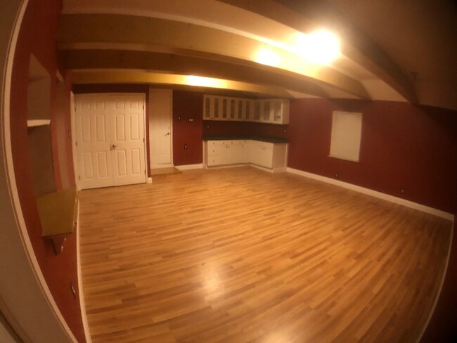 Photo - 906 Sycamore Ln