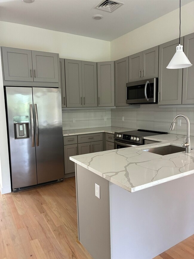 Photo - 1435 51ST St Unidad 414