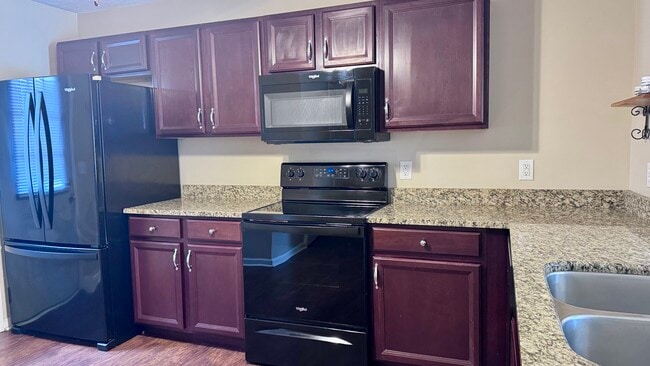 Photo - 11 Tall Grass Ln