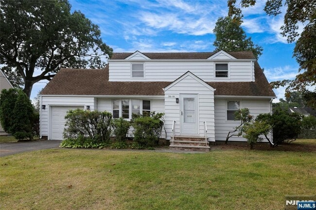 Building Photo - 35-10 Linwood Rd Rental