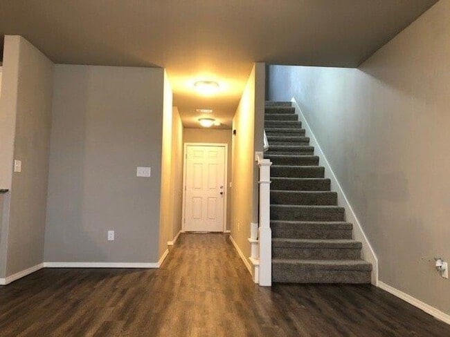 Photo - Welcome to this charming 3 bedroom, 2.5 bathroom home located in the desirable Bentonville, AR area