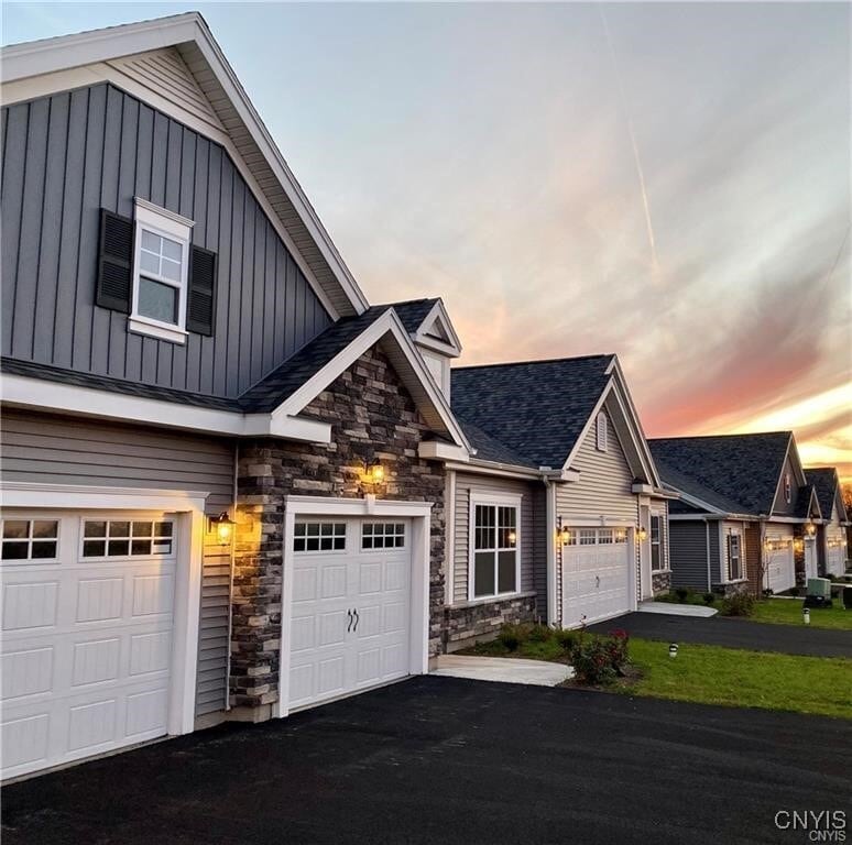 Photo - 20 Blue Heron Wy